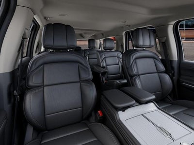 2027 Lincoln Navigator Premiere L