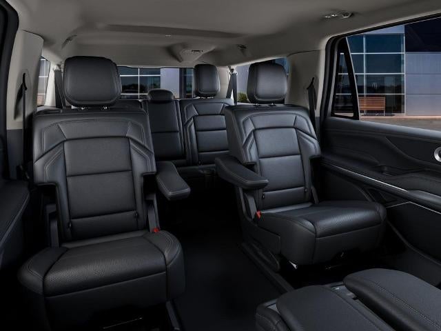 2027 Lincoln Navigator Premiere L