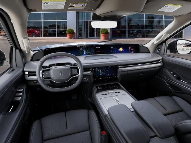 2027 Lincoln Navigator Premiere L