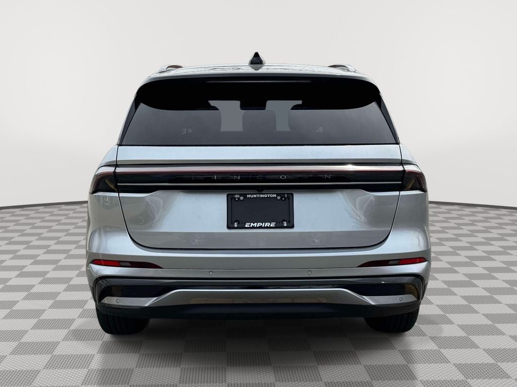 2025 Lincoln Nautilus Reserve