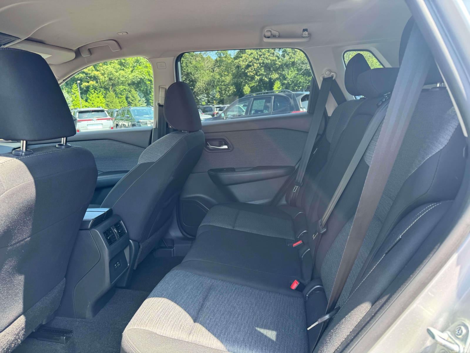 2023 Nissan Rogue SV FWD