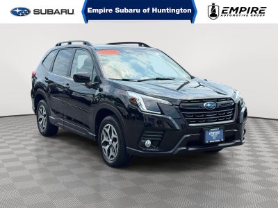 2023 Subaru Forester Premium
