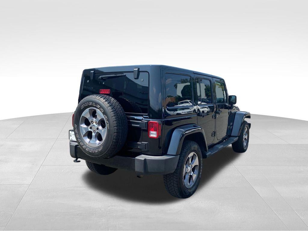 2016 Jeep Wrangler Unlimited Sahara