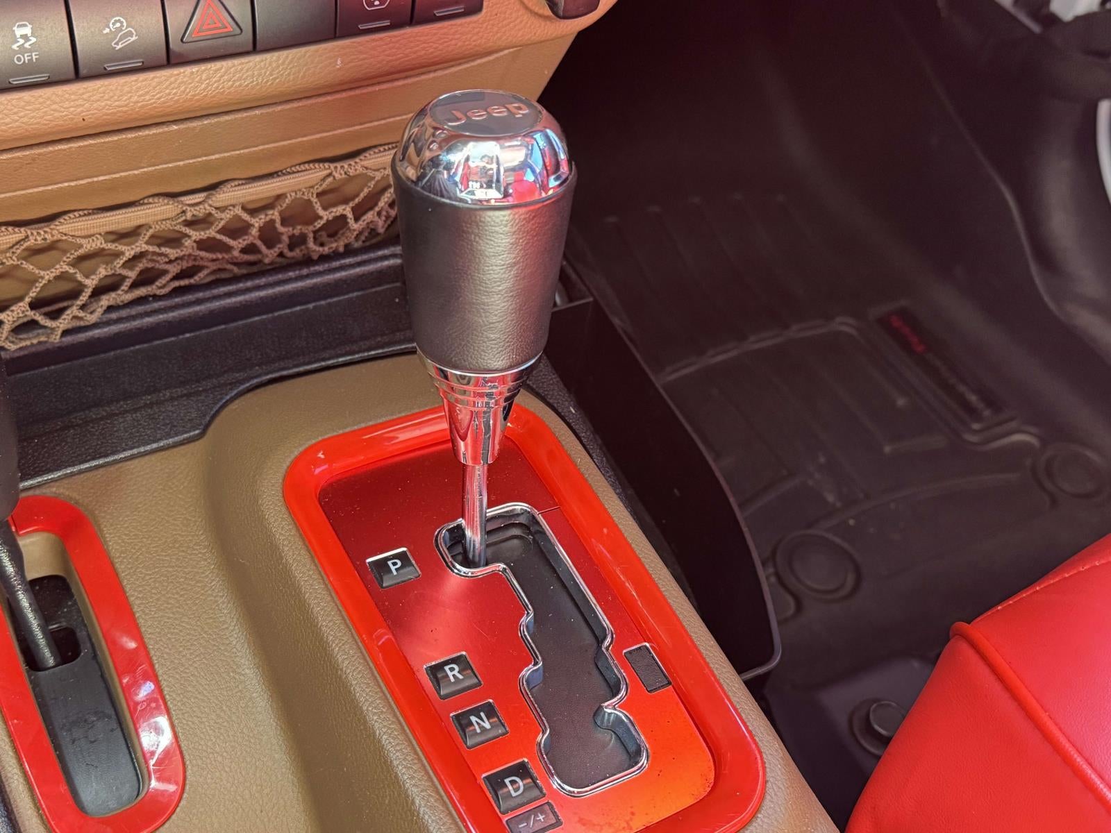 2018 Jeep Wrangler JK Unlimited Sahara 4x4