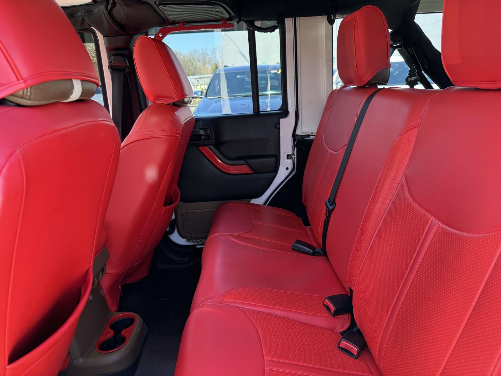 2018 Jeep Wrangler JK Unlimited Sahara 4x4