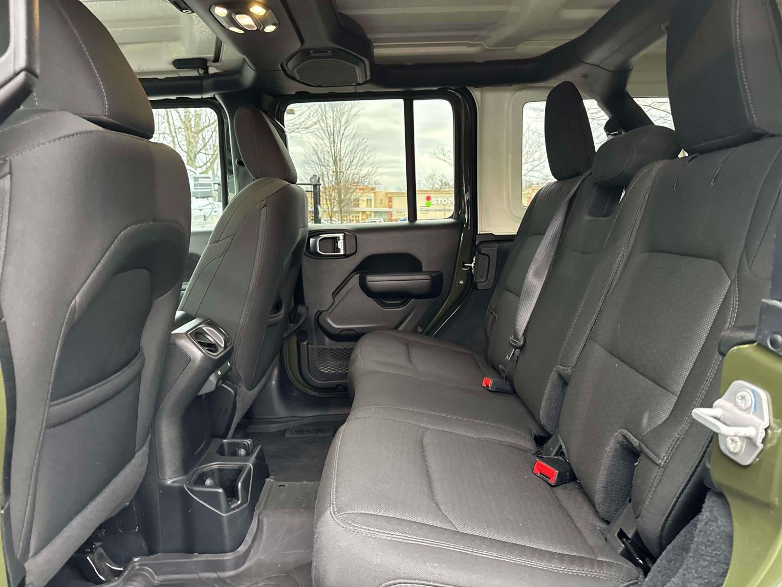 2022 Jeep Wrangler Unlimited Willys 4x4