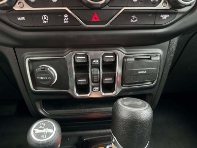 2022 Jeep Wrangler Unlimited Willys 4x4