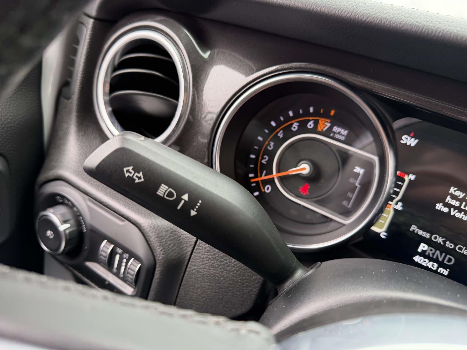 2019 Jeep Wrangler Unlimited Sahara Altitude 4x4