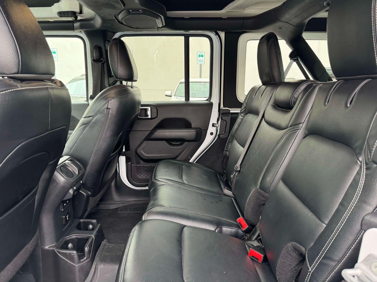 2022 Jeep Wrangler Unlimited Sahara 4x4