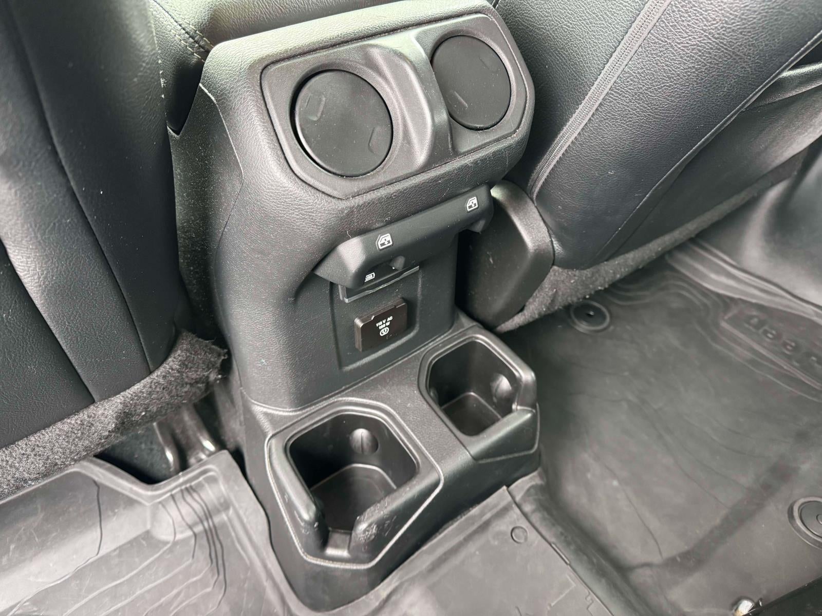 2022 Jeep Wrangler Unlimited Sahara 4x4