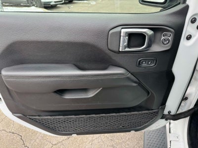 2022 Jeep Wrangler Unlimited Sahara 4x4