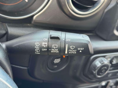 2018 Jeep Wrangler Unlimited Sahara 4x4