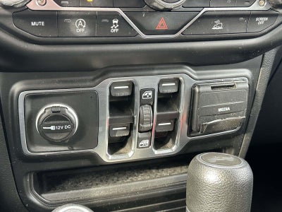 2023 Jeep Wrangler 4-Door Sahara 4x4