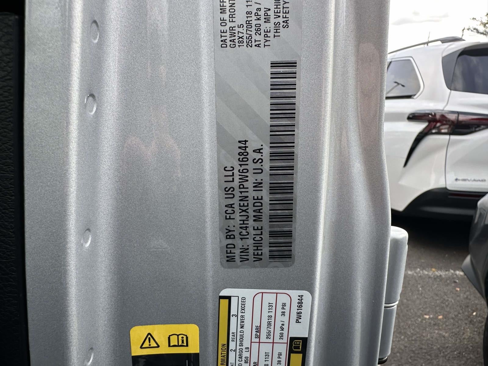 2023 Jeep Wrangler 4-Door Sahara 4x4