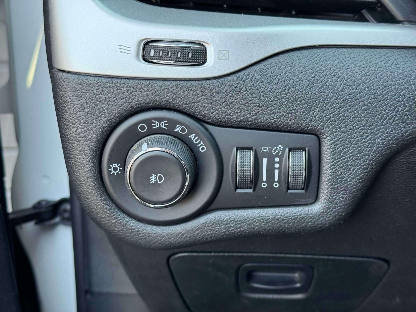 2018 Jeep Cherokee Latitude Plus 4x4