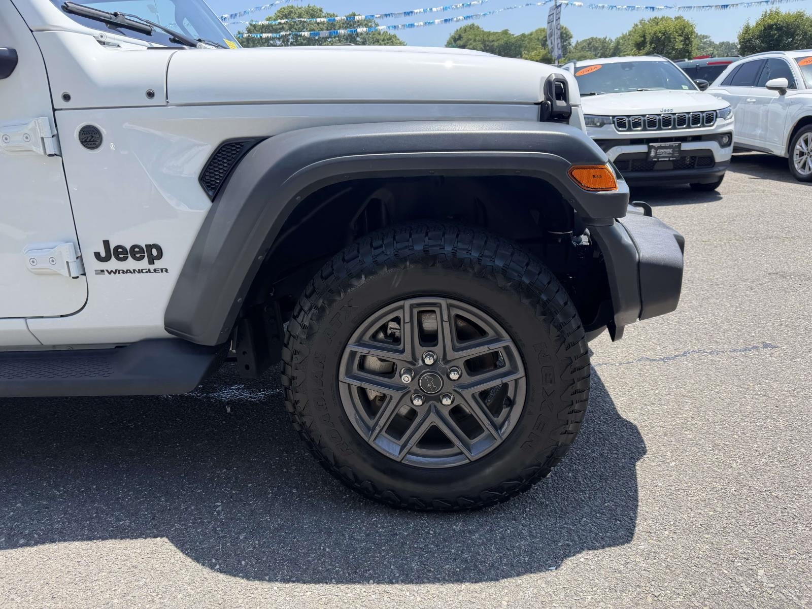 2025 Jeep Wrangler 4-Door Summit 4x4