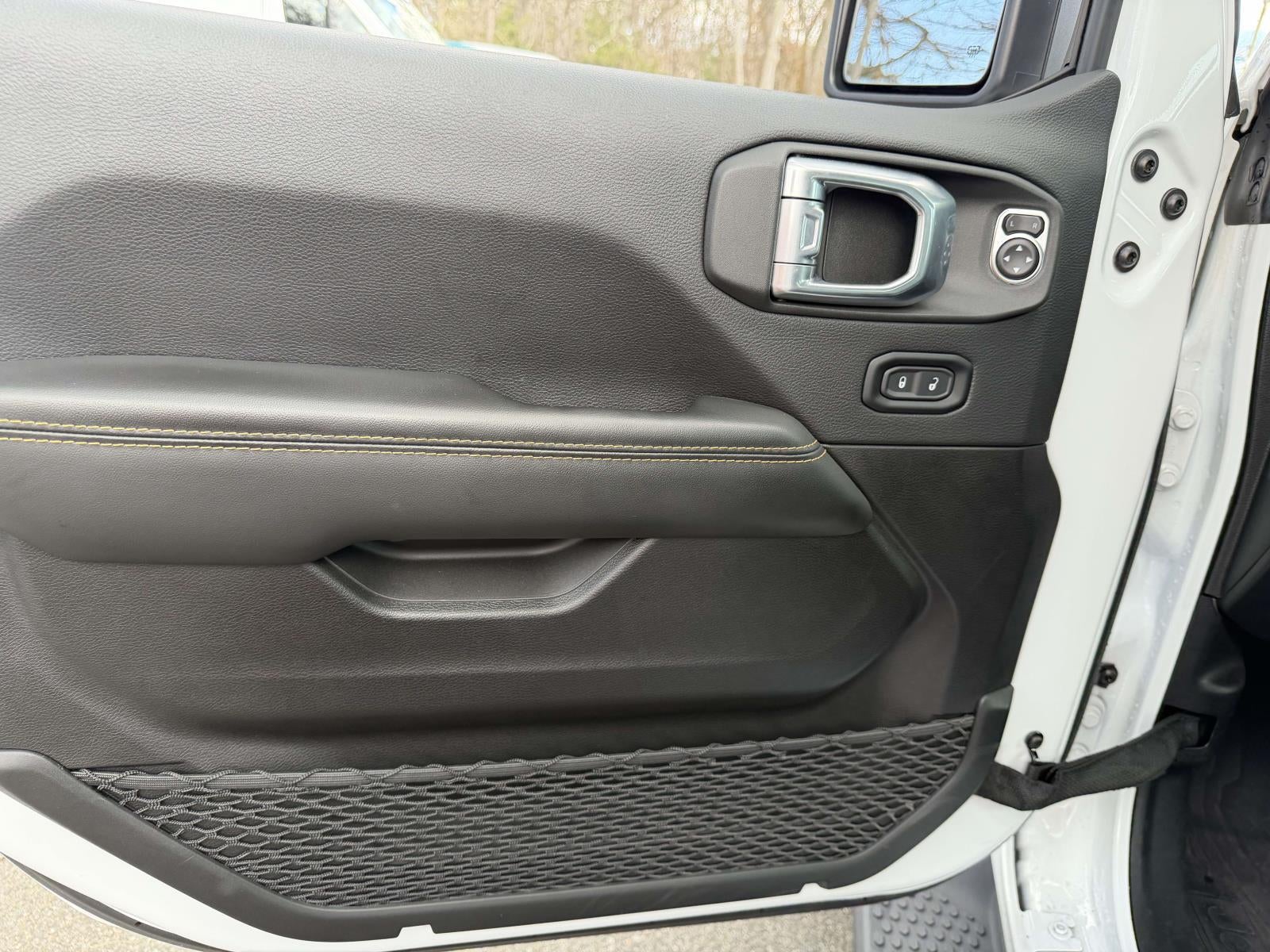 2024 Jeep Wrangler 4-Door Sahara 4x4