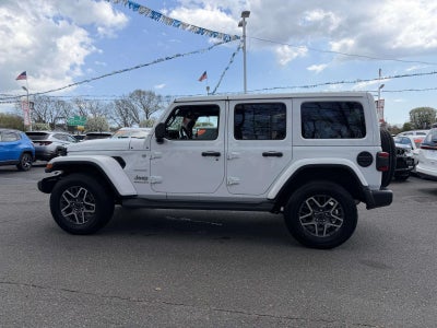 2024 Jeep Wrangler 4-Door Sahara 4x4