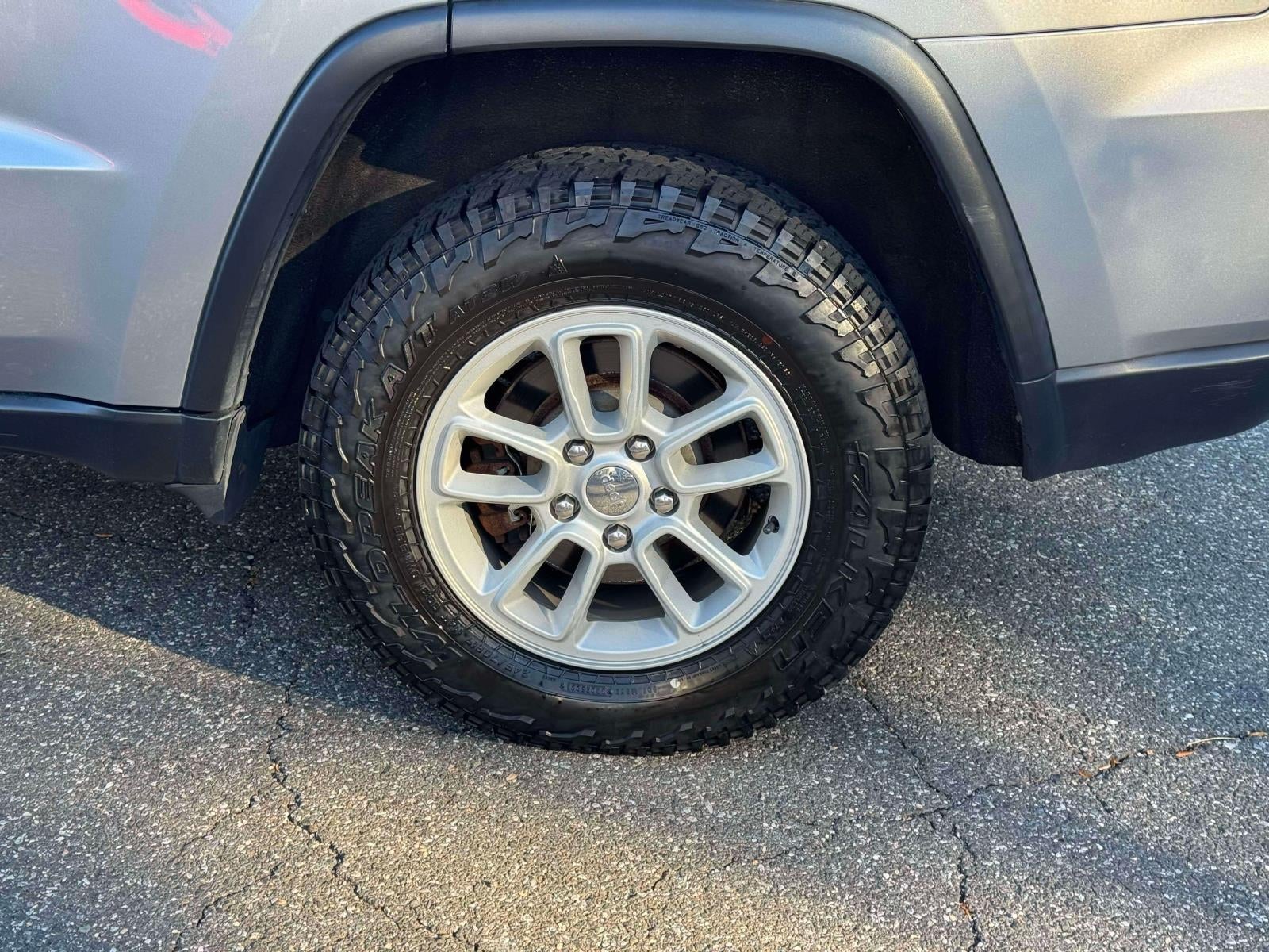 2018 Jeep Grand Cherokee Laredo 4x4