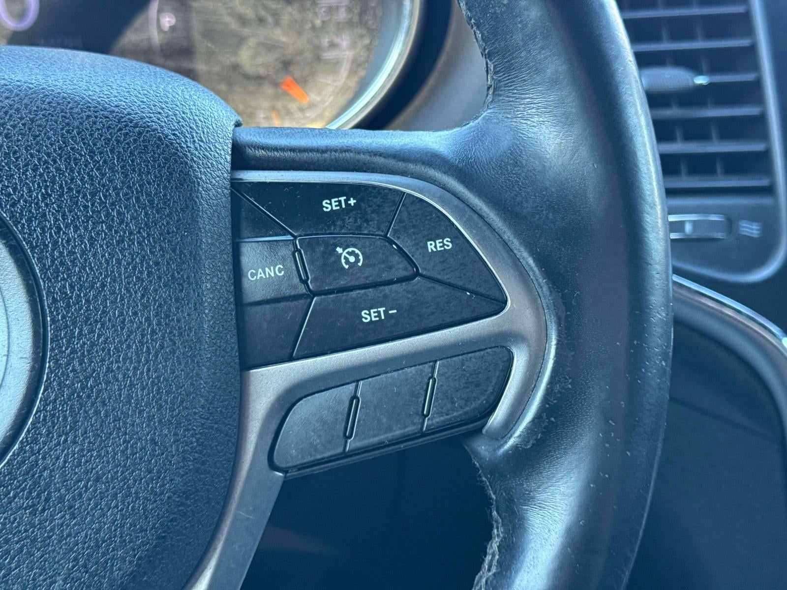 2018 Jeep Grand Cherokee Laredo 4x4