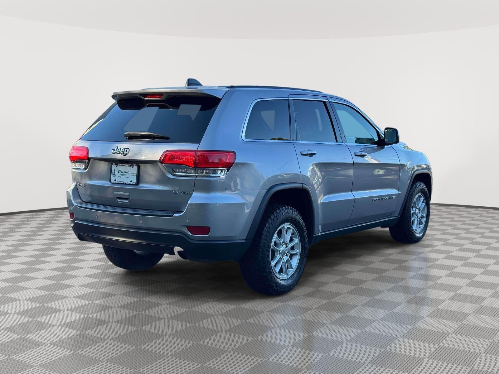 2018 Jeep Grand Cherokee Laredo 4x4