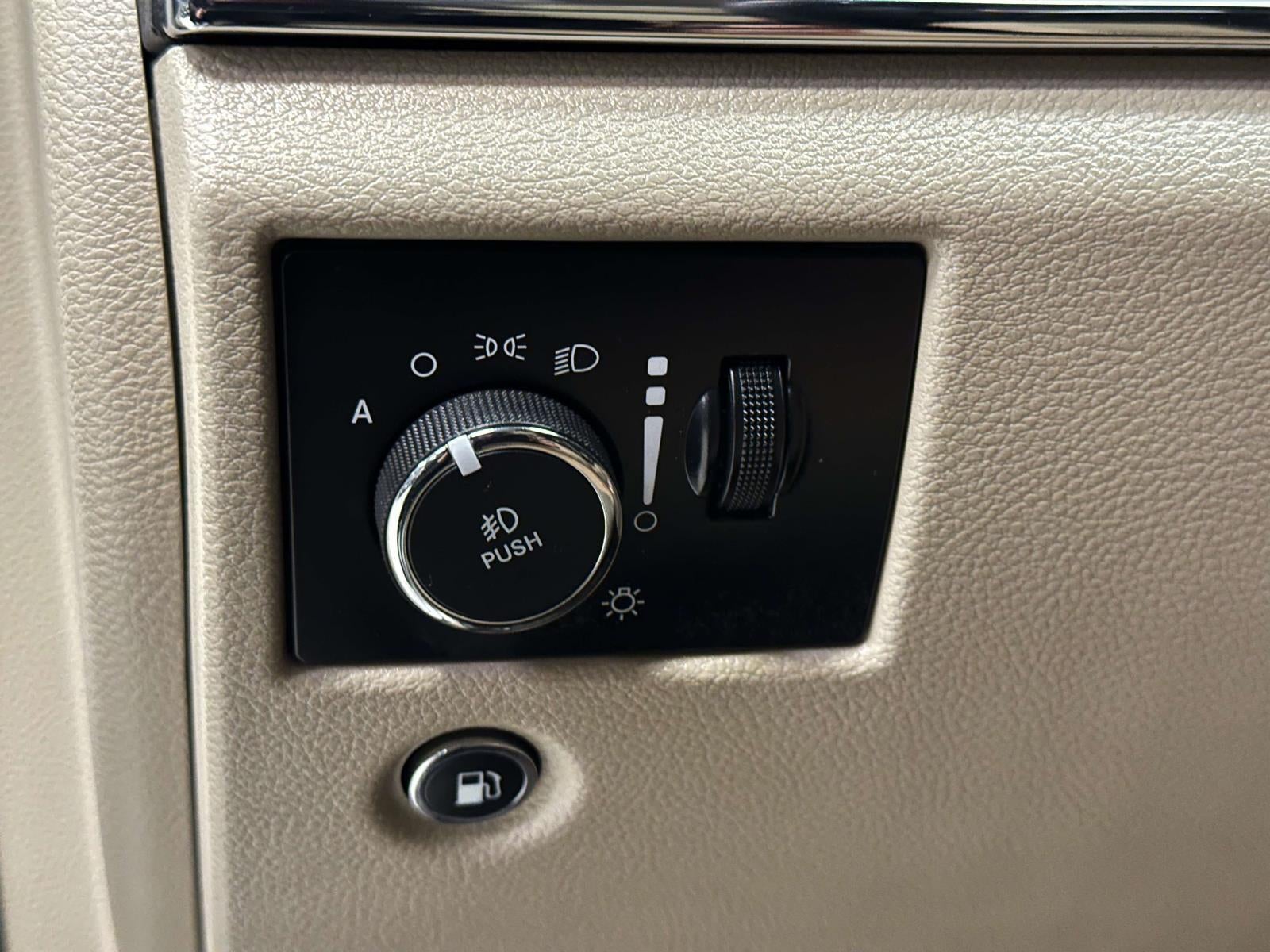 2017 Jeep Grand Cherokee Limited 4x4