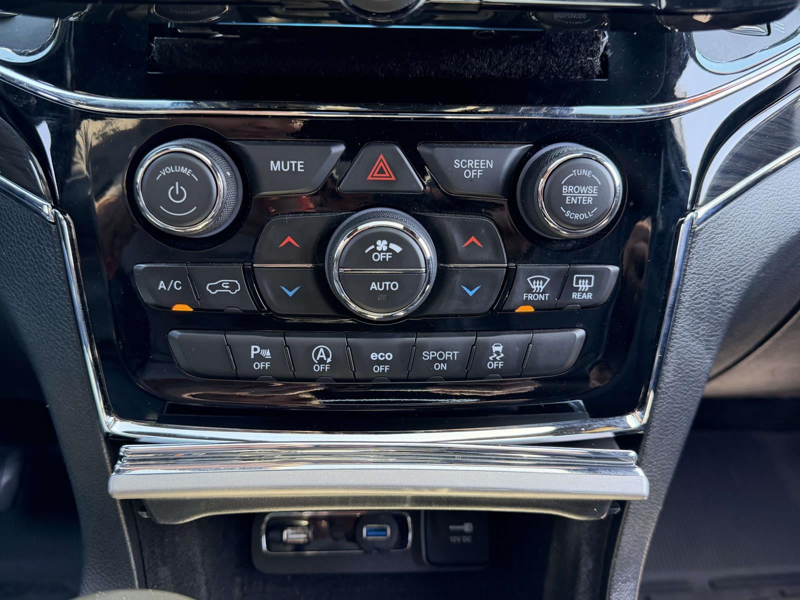 2019 Jeep Grand Cherokee Overland 4x4