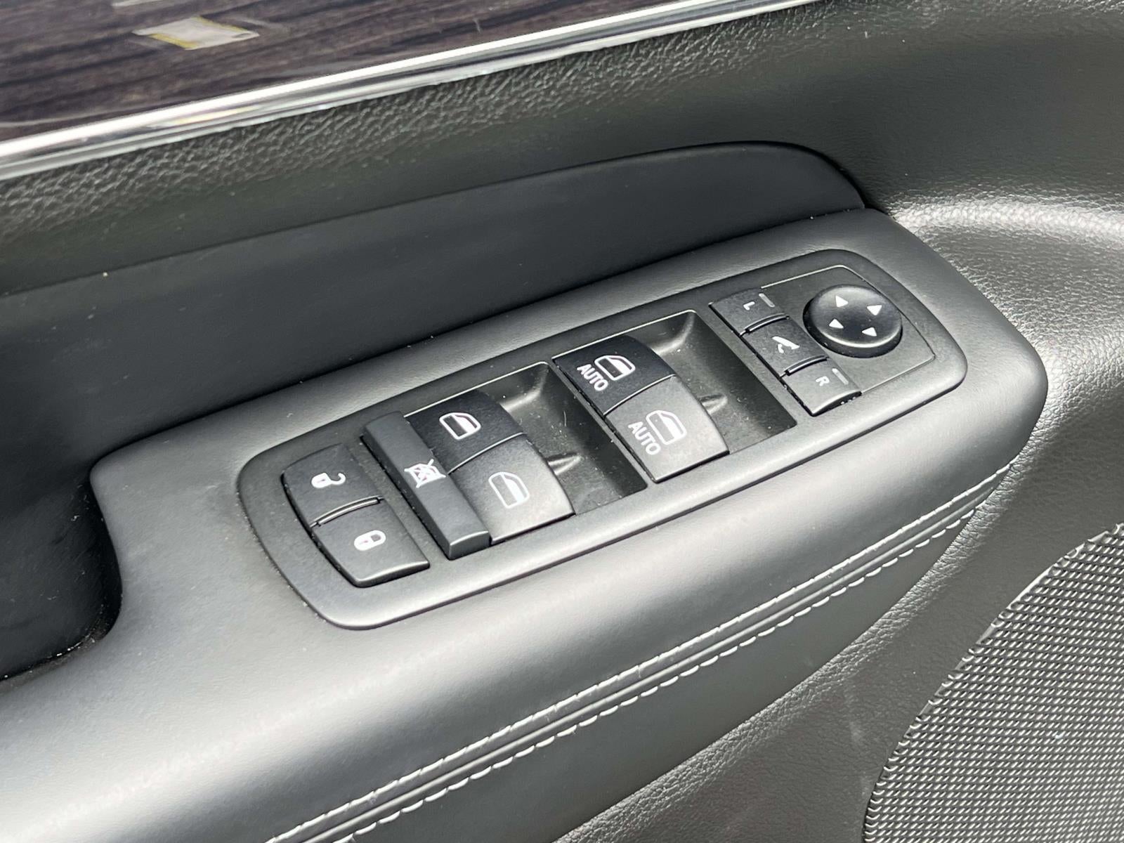 2019 Jeep Grand Cherokee Overland 4x4