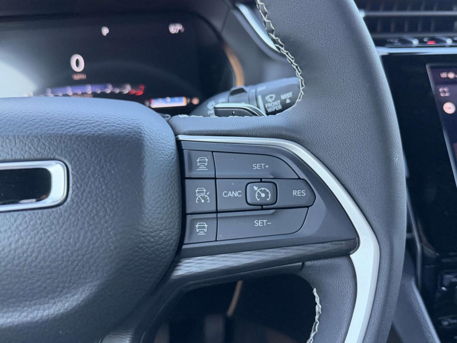 2025 Jeep Grand Cherokee Laredo X