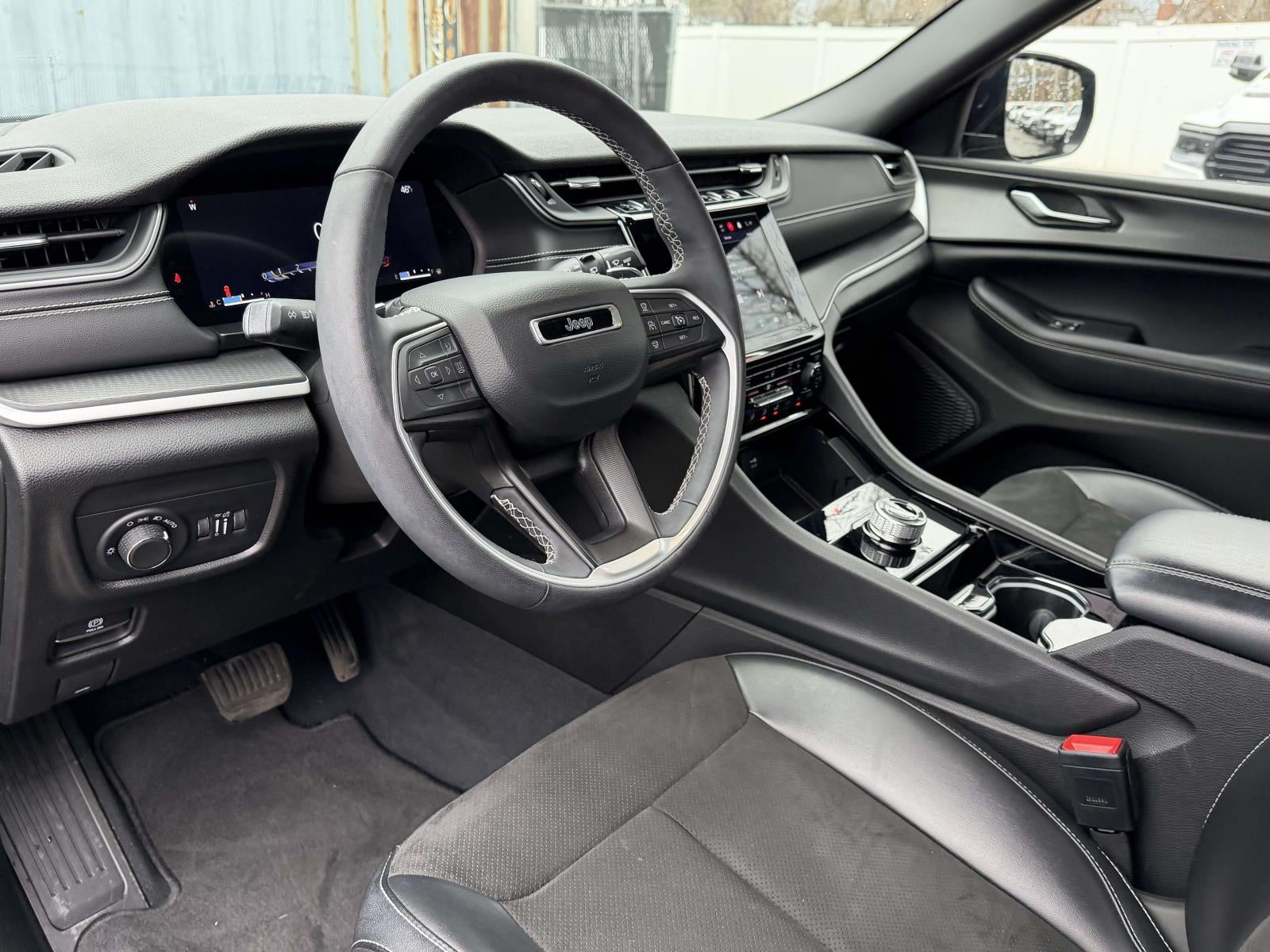 2023 Jeep Grand Cherokee Altitude 4x4