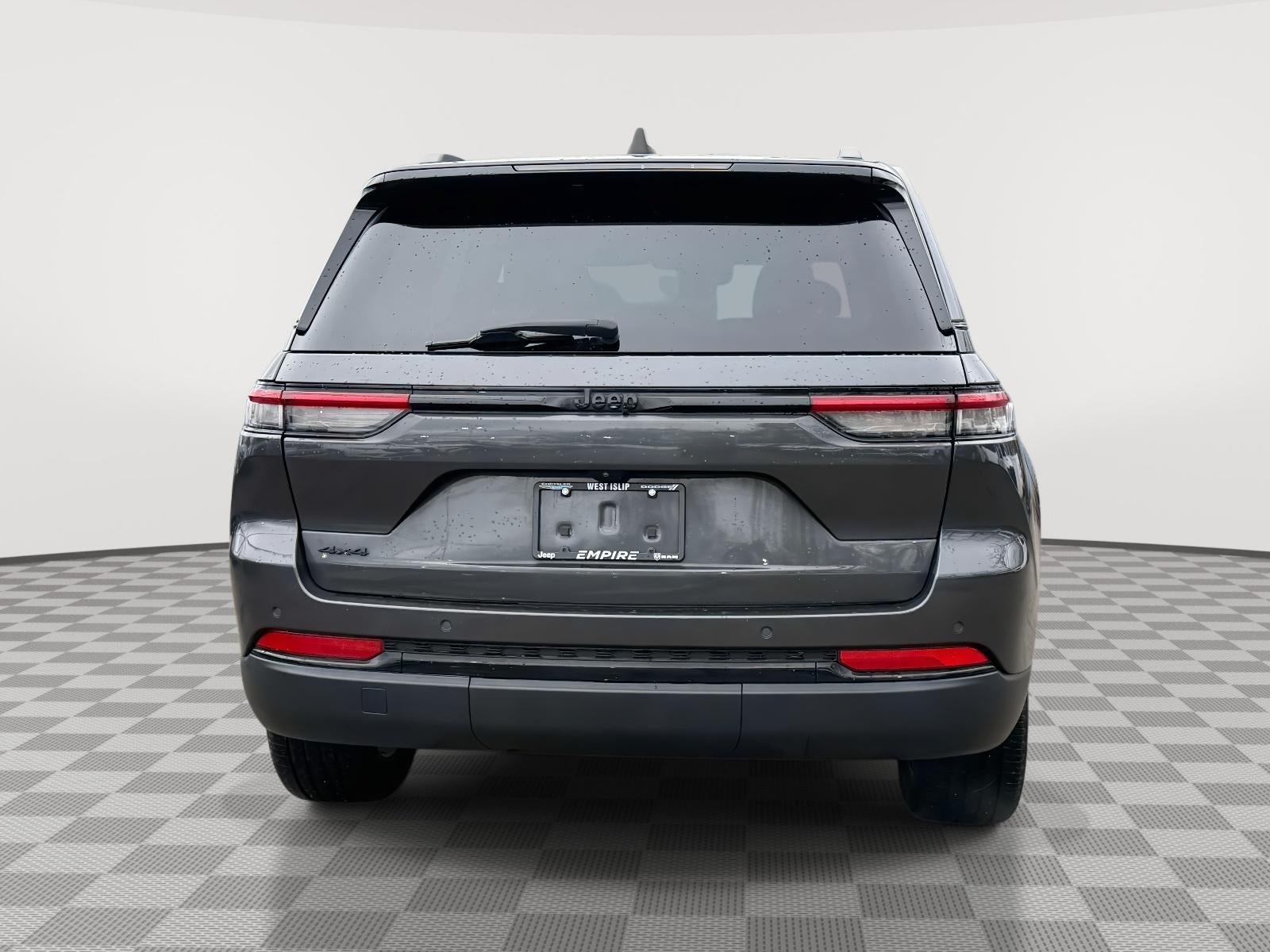 2023 Jeep Grand Cherokee Altitude 4x4