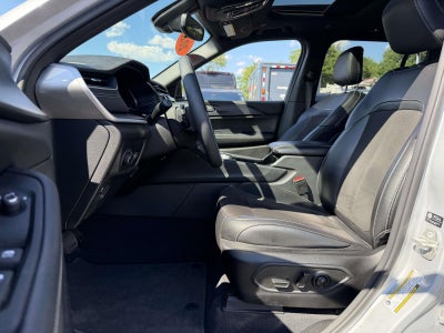 2023 Jeep Grand Cherokee Altitude X 4x4