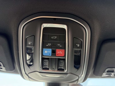 2025 Jeep Grand Cherokee Laredo X 4x4