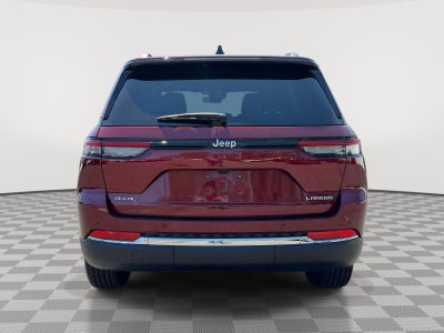 2025 Jeep Grand Cherokee Laredo X 4x4