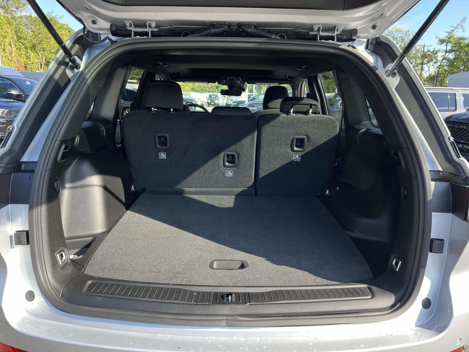 2025 Jeep Grand Cherokee Laredo X 4x4