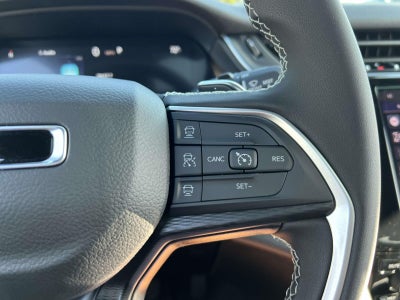 2025 Jeep Grand Cherokee Laredo X 4x4