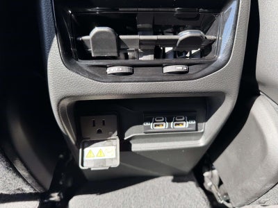 2025 Jeep Grand Cherokee Laredo X 4x4