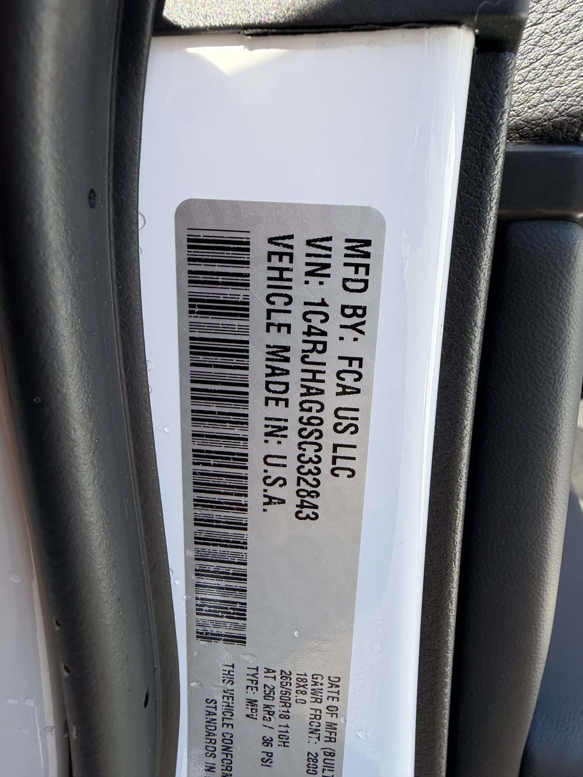 2025 Jeep Grand Cherokee Laredo X 4x4