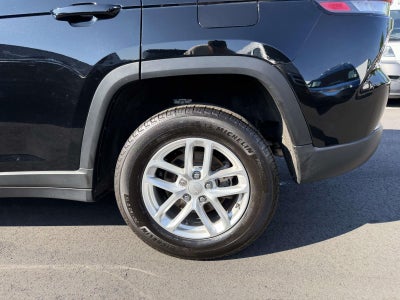 2025 Jeep Grand Cherokee Laredo X 4x4