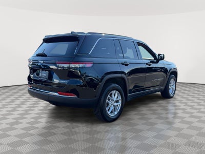 2025 Jeep Grand Cherokee Laredo X 4x4