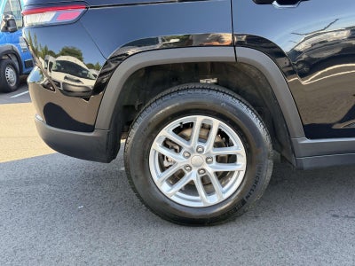2025 Jeep Grand Cherokee Laredo X 4x4