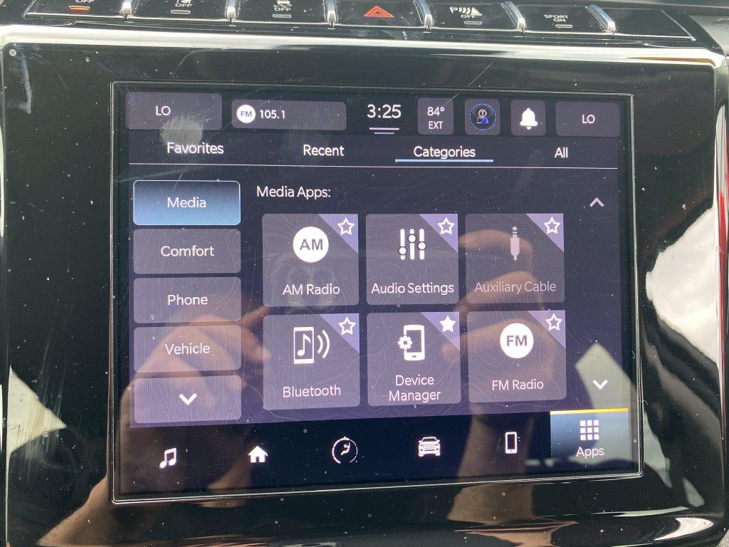 2023 Jeep Grand Cherokee L Laredo 4x2