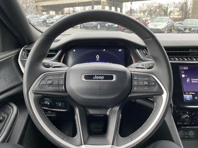 2023 Jeep Grand Cherokee L Altitude 4x2