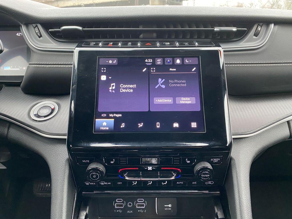 2023 Jeep Grand Cherokee L Altitude 4x2