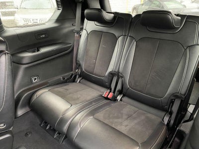 2023 Jeep Grand Cherokee L Altitude 4x2