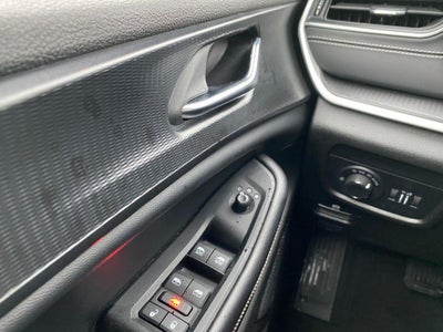 2023 Jeep Grand Cherokee L Altitude 4x2