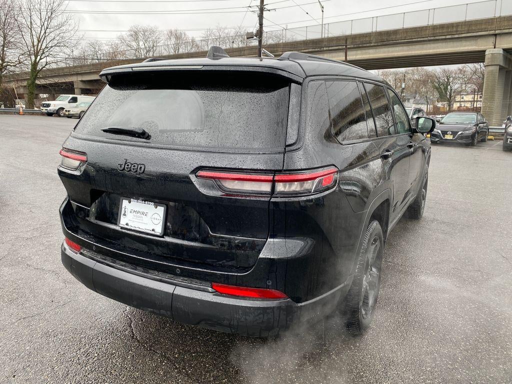 2023 Jeep Grand Cherokee L Altitude 4x2