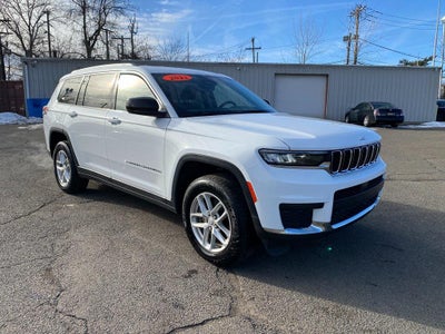 2023 Jeep Grand Cherokee L Laredo 4x2
