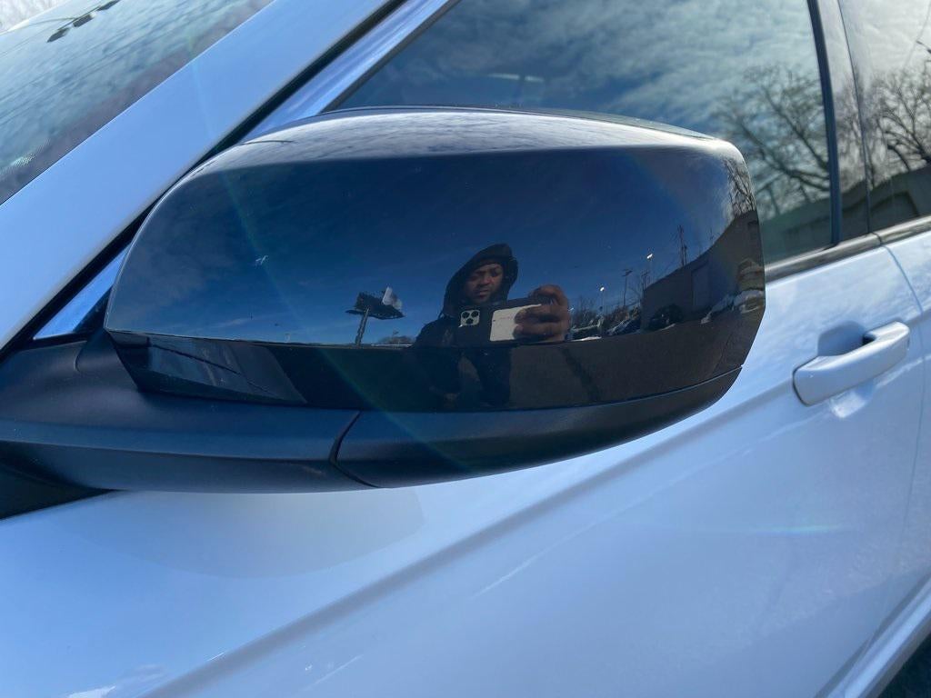 2023 Jeep Grand Cherokee L Laredo 4x2