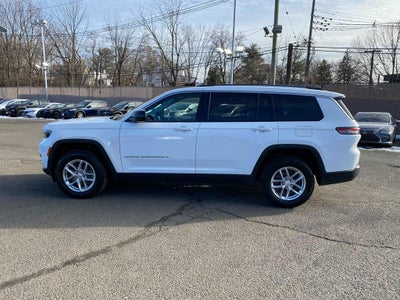 2023 Jeep Grand Cherokee L Laredo 4x2